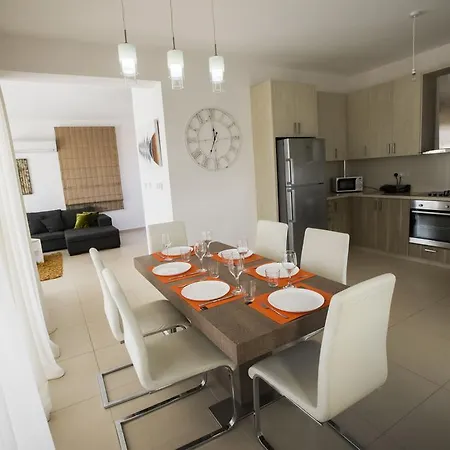 Golden Seaside Villas Villa *