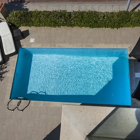 Golden Seaside Villas Villa *